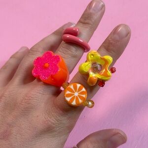 ✿ Y2K Candycore Statement Ring Set – Flower + Citrus (4 Rings) ✿